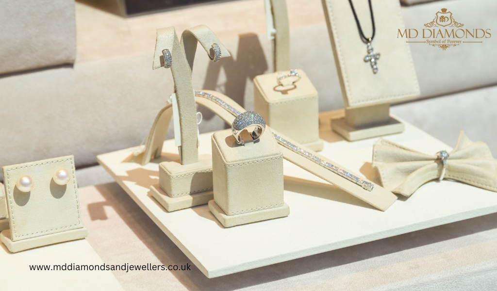 Tips for Shopping Super Saturday Jewellery Sales