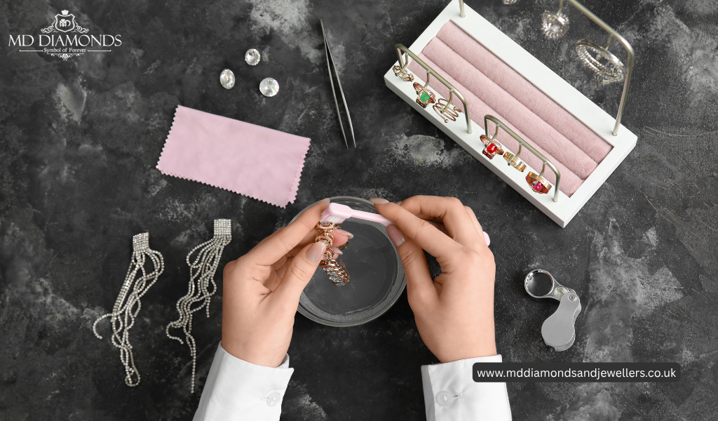 The Ultimate Guide to Choosing a Jewellery Cleaning Service Near Me